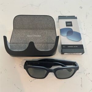 Men’s Bose headphone sunglasses